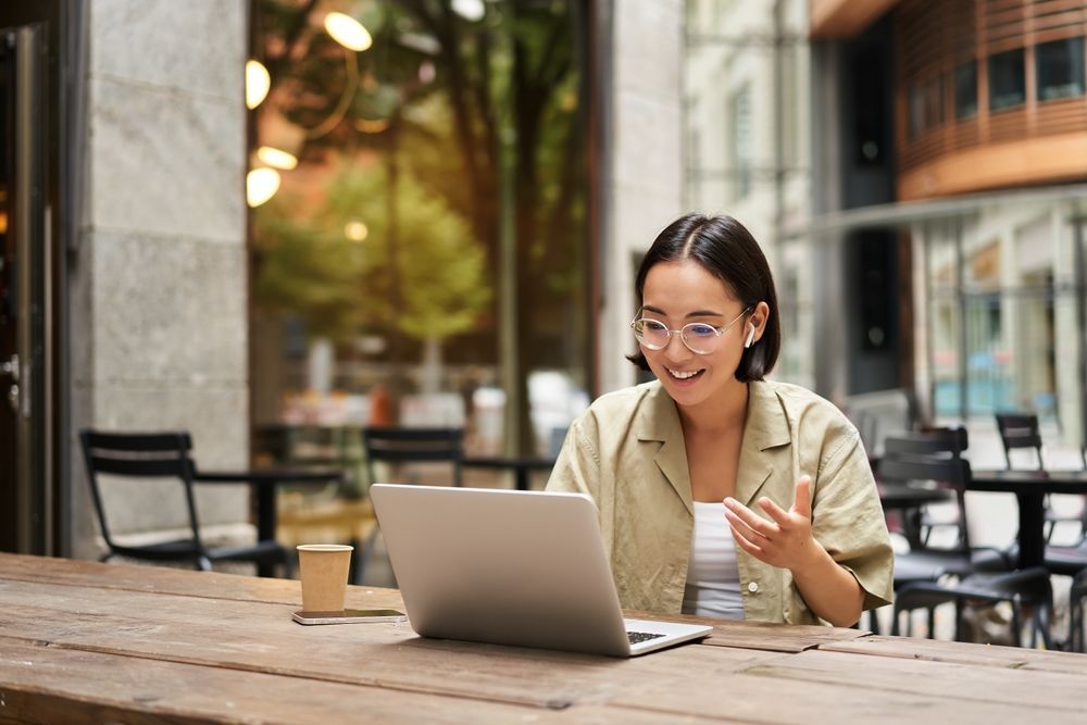 10 Money tips for graduates and school leavers starting work in 2026.