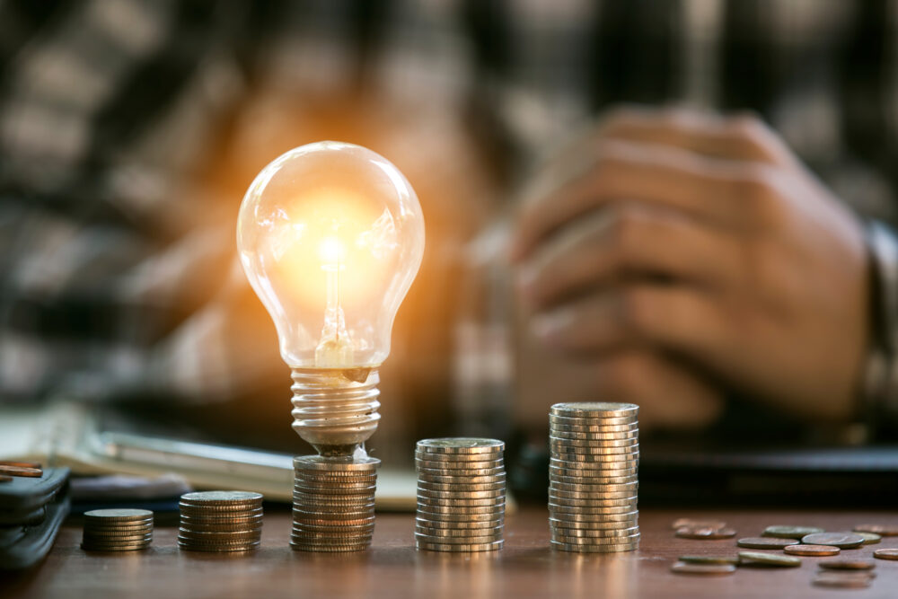 How workplace benefits can improve financial literacy and help manage workplace risk.